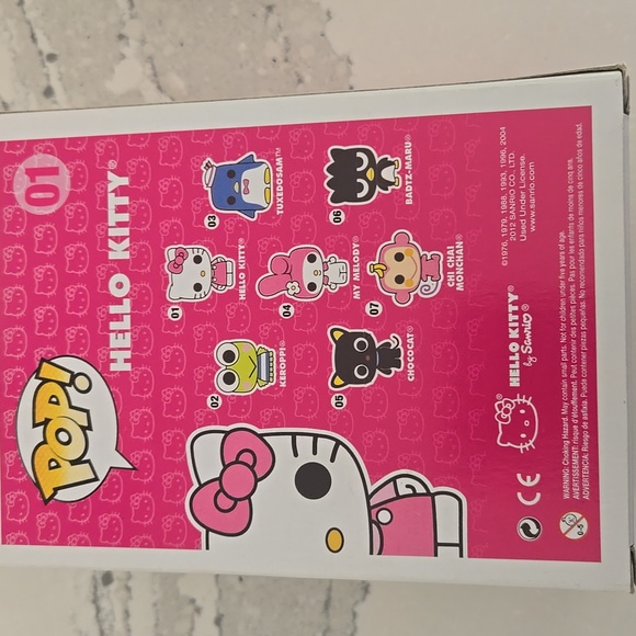 Funko Pop! Hello Kitty Pink Vinyl Figure - Picture 3 of 6
